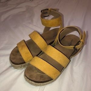 Universal Thread Espadrille Sandal